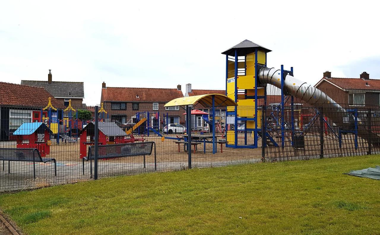 'T Zeeuwse Achteruusje Villa Sint Annaland Kültér fotó